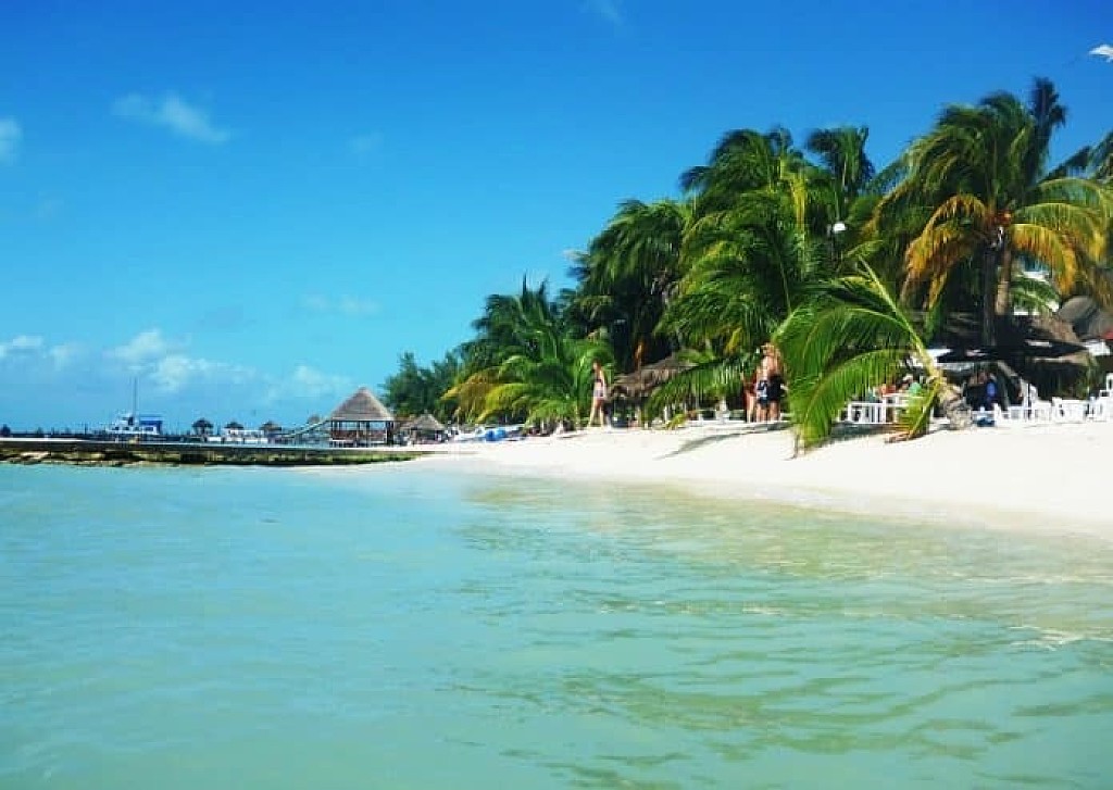 Bikini News Daily - Isla Mujeres is only about a 20 minute boat ride ...