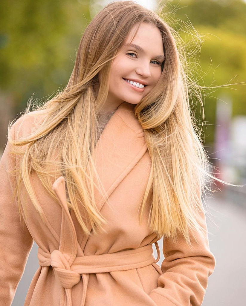 Bikini News Daily - Bikini News Tagged #Elena Matei